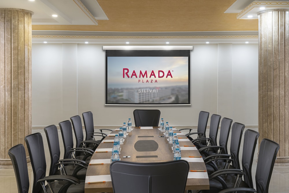 Ramada Plaza by Wyndham Silivri 49/64