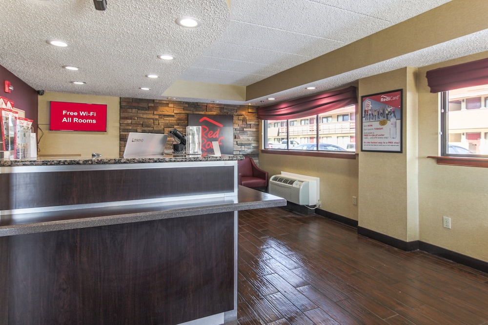 Red Roof Inn Detroit - Troy 8/25