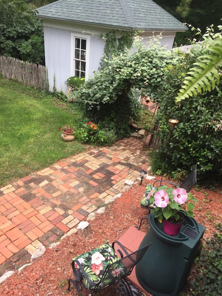 Fig Tree Manor 32/45