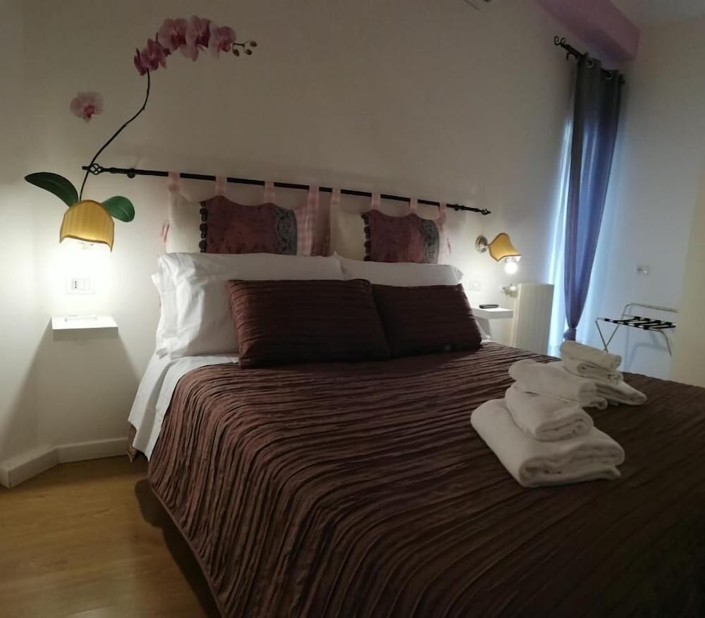 CLASSIC, DOUBLE BED
