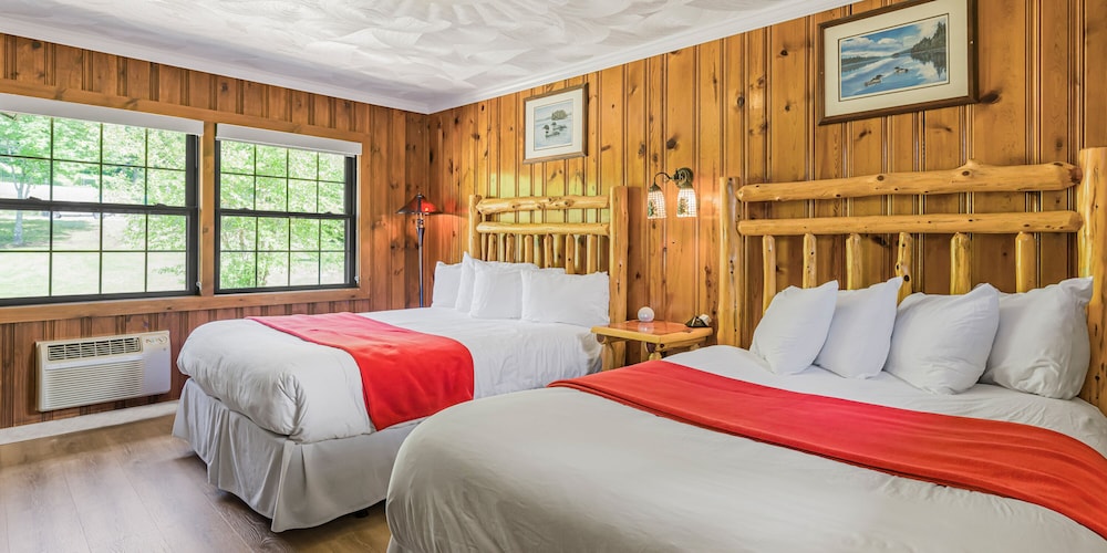 Room, 2 Queen Beds, Lake Side