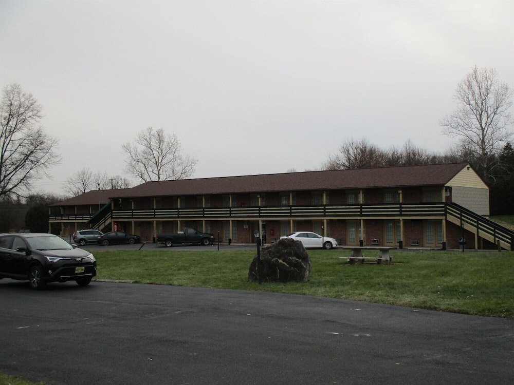 Motel6 Shartlesville, PA 8/45