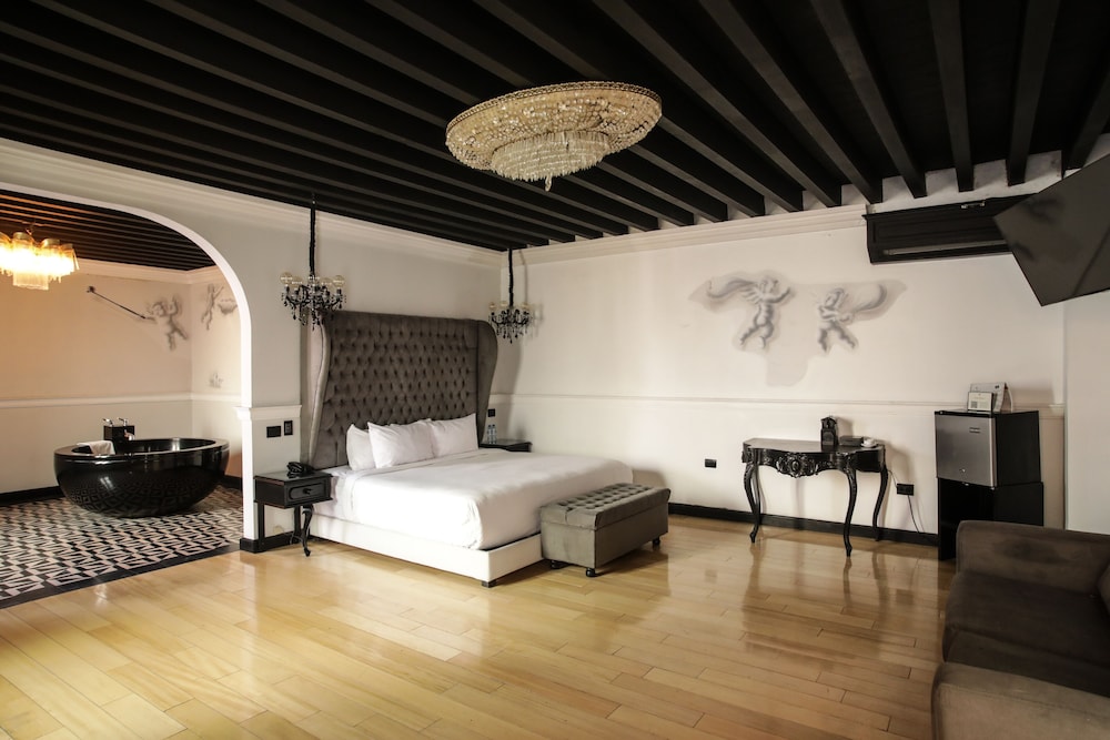 Quinta Esencia Hotel Boutique 61/77