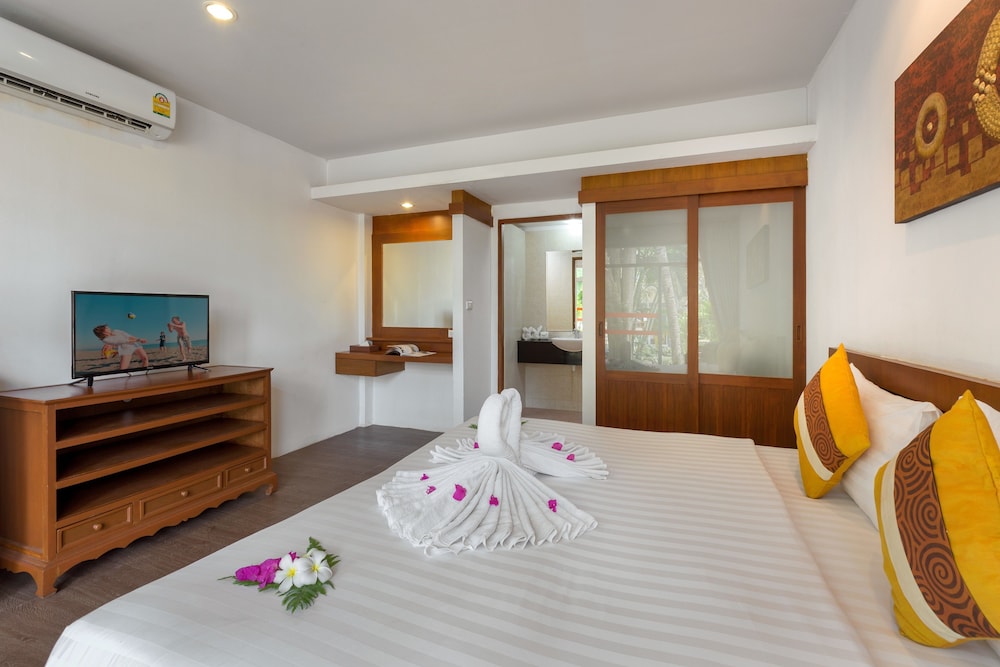 Phuket Sea Resort 21/50