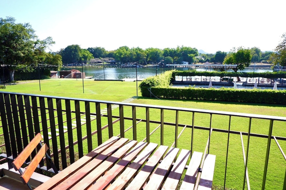 The Zeit River Kwai Resort Kanchanburi 42/57