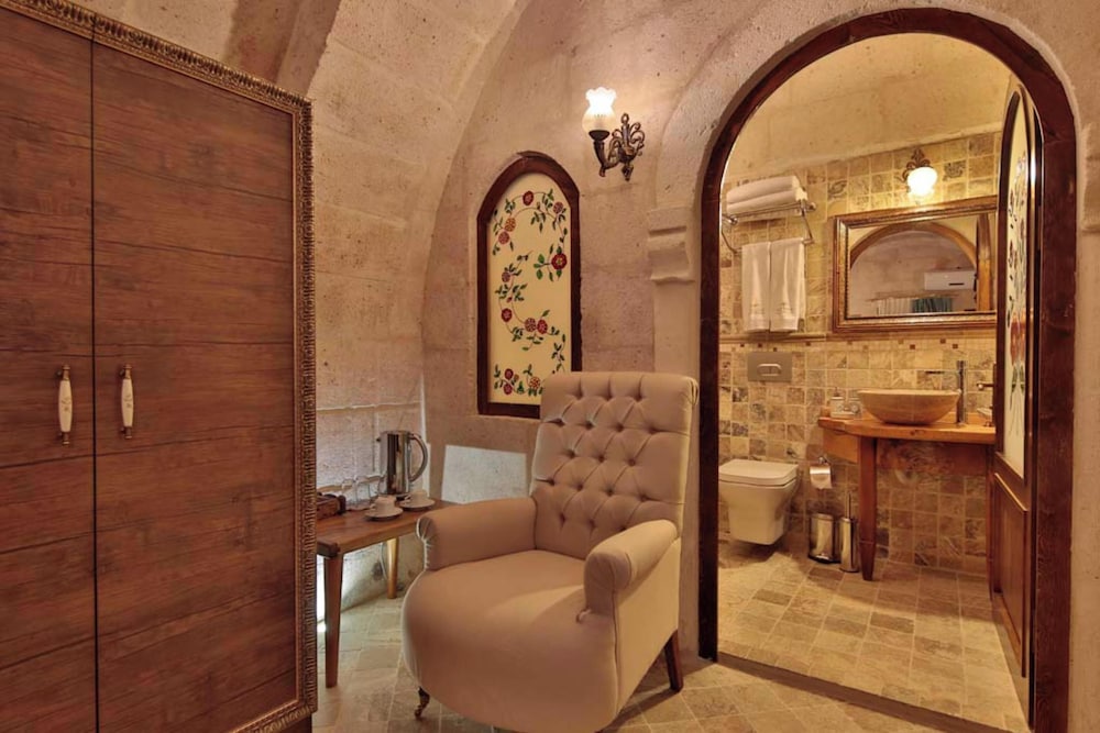 Artium Cave Hotel 33/50