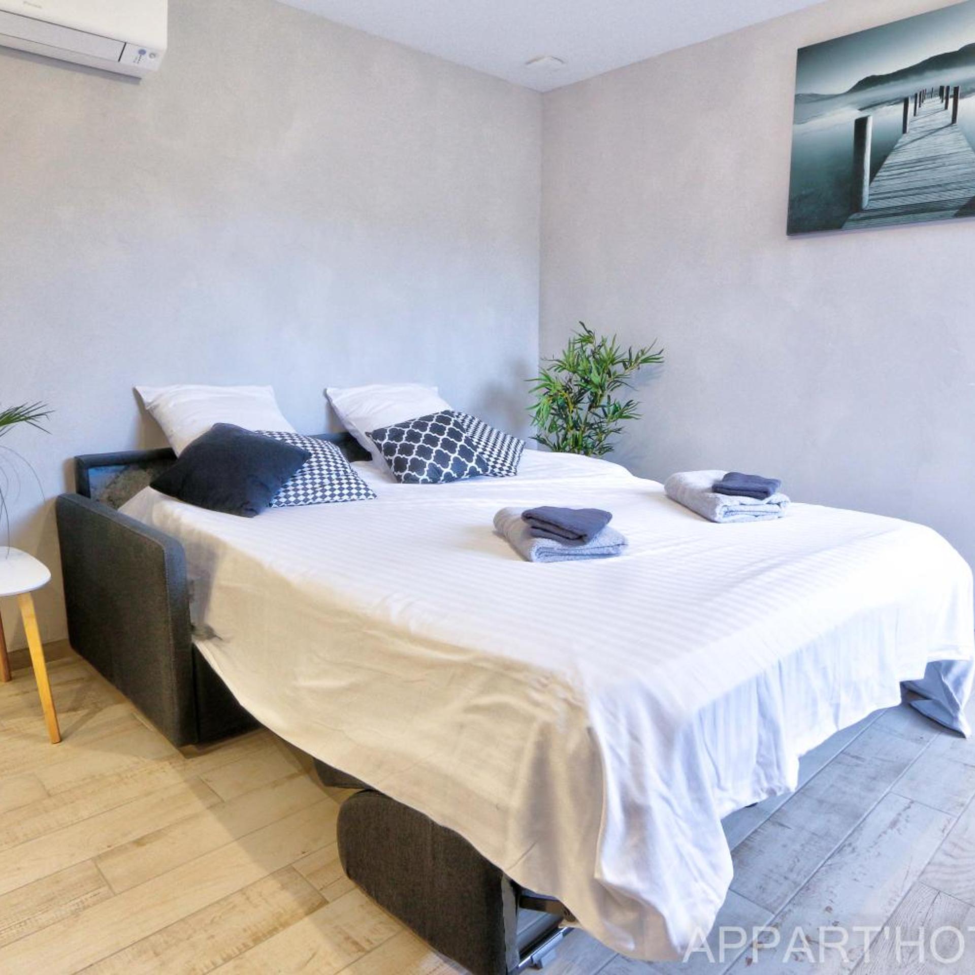Appart hotel Cholet Carteron 13/50