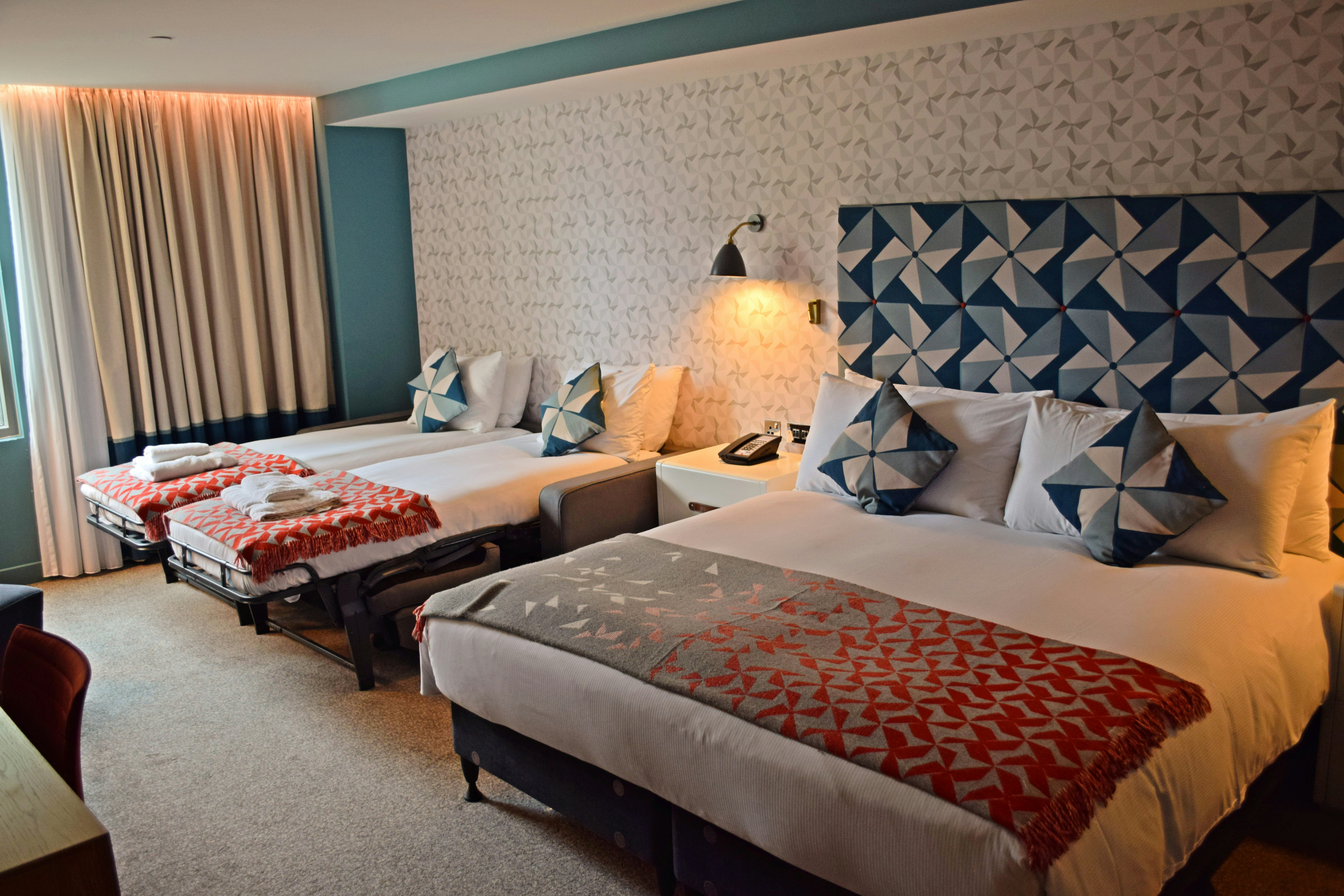 غرفة عائلية بسرير كينج، Hilton Bournemouth 5/10