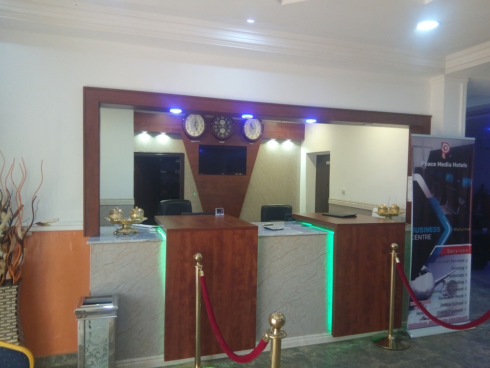 Peace Media Hotels 25/32