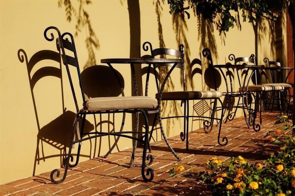 Los Arboles Hotel 22/50
