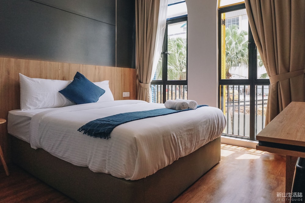 Ciq Hotel At Jalan Trus 20/54