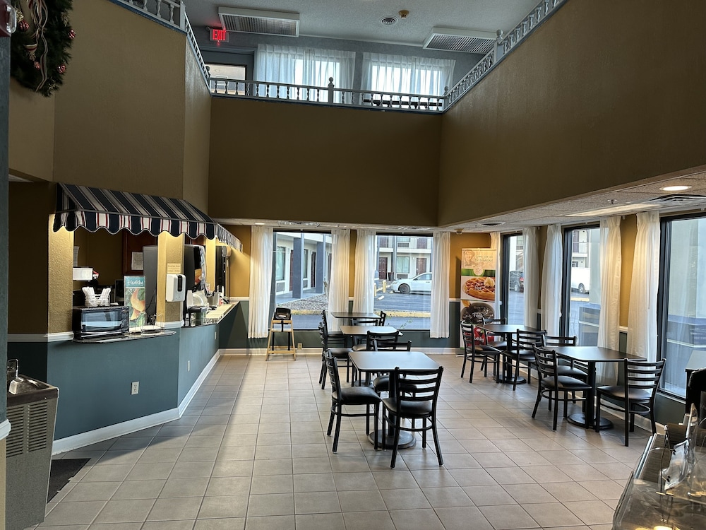 Quality Inn Ashland, KY 51/66