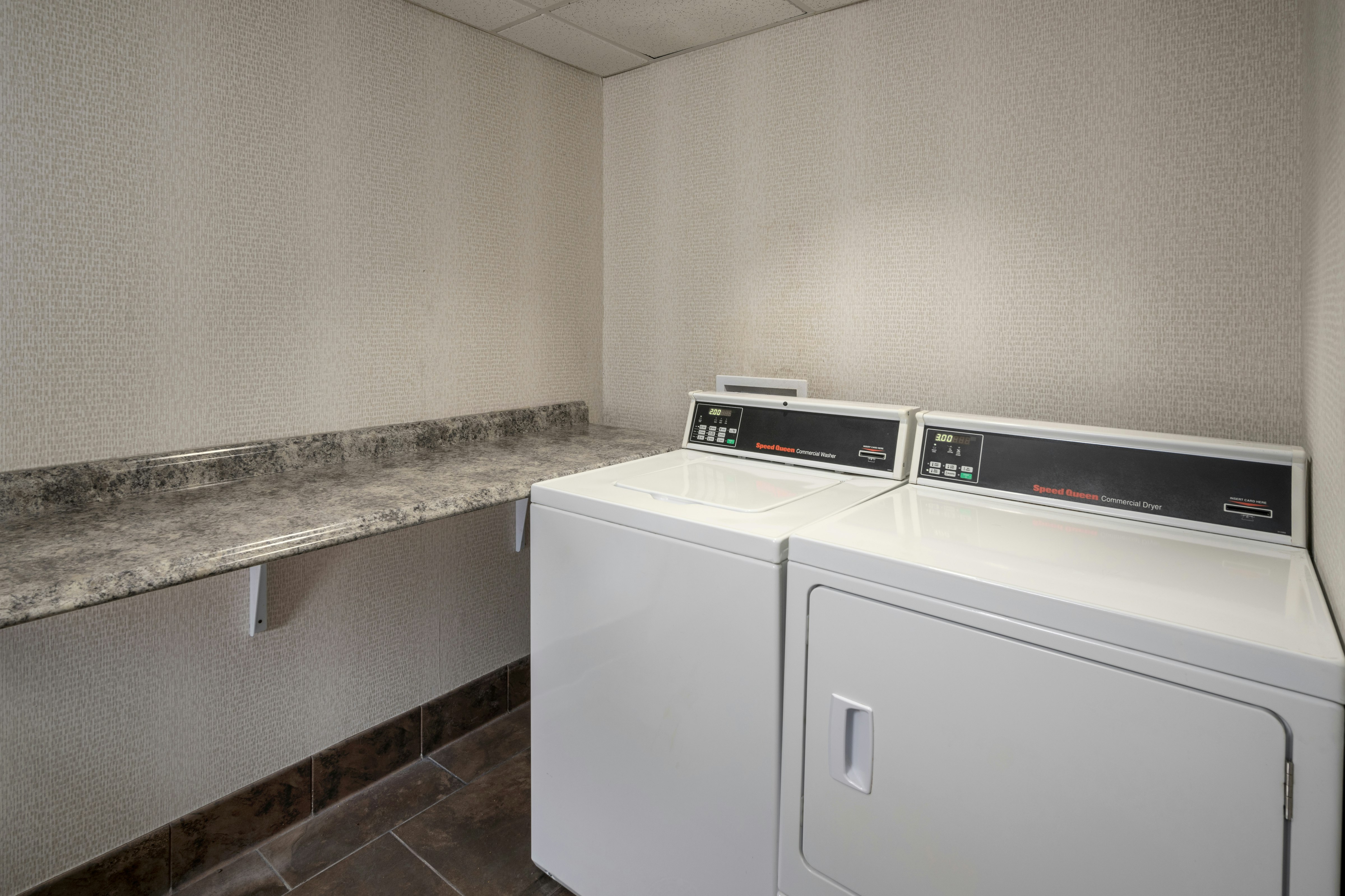 Hampton Inn & Suites Phoenix North/Happy Valley 43/43