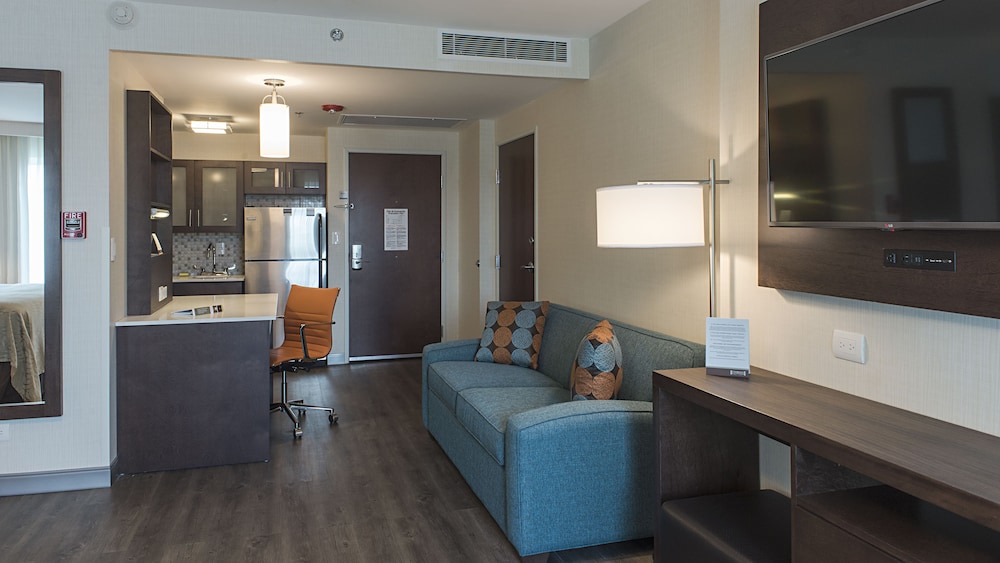Staybridge Suites Puebla 44/63