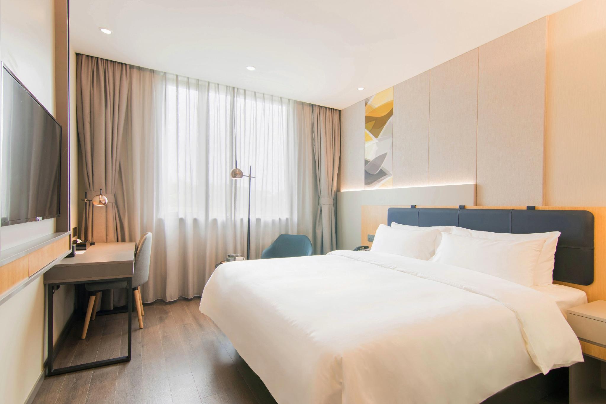Home Inn Selected (Shanghai Hongqiao Gubei Yaohong Road Metro Station) 23/53