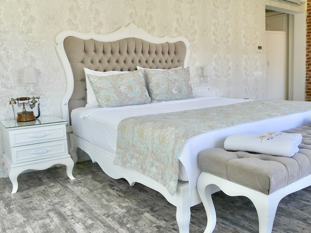 Gocek Naz Hotel 47/68