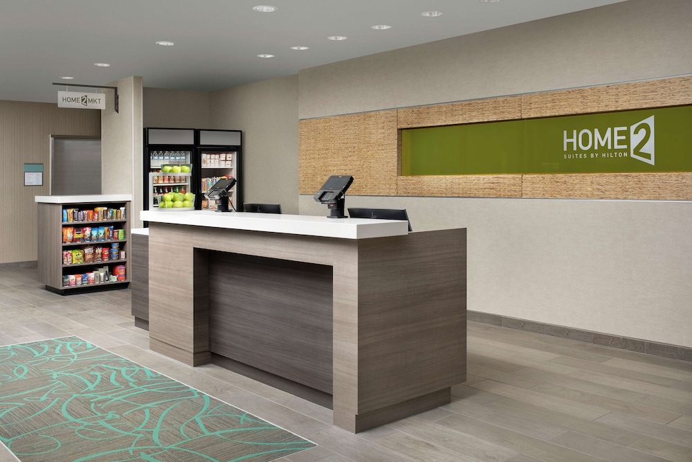 Home2 Suites by Hilton Phoenix Airport South photo5