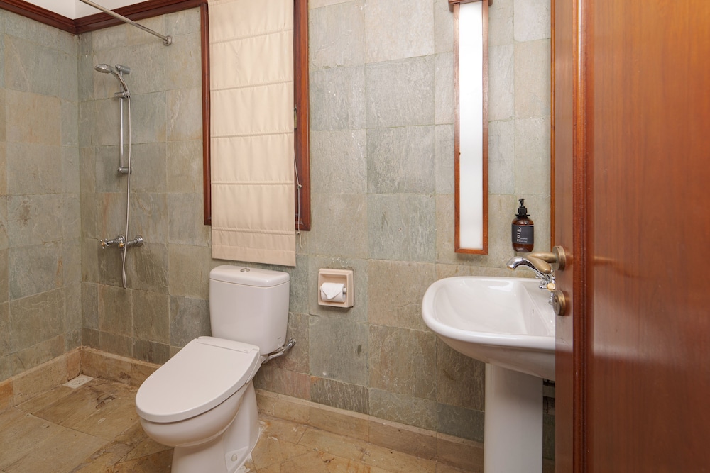 فيلا بسرير كوين وسرير فردي بإطلالة على البحر بـ3 غرف نوم بمسبح خاص، Indra Maya Pool Villas 9/10