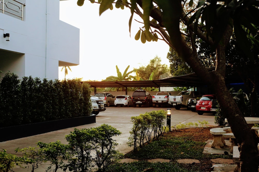The Resto 27/30
