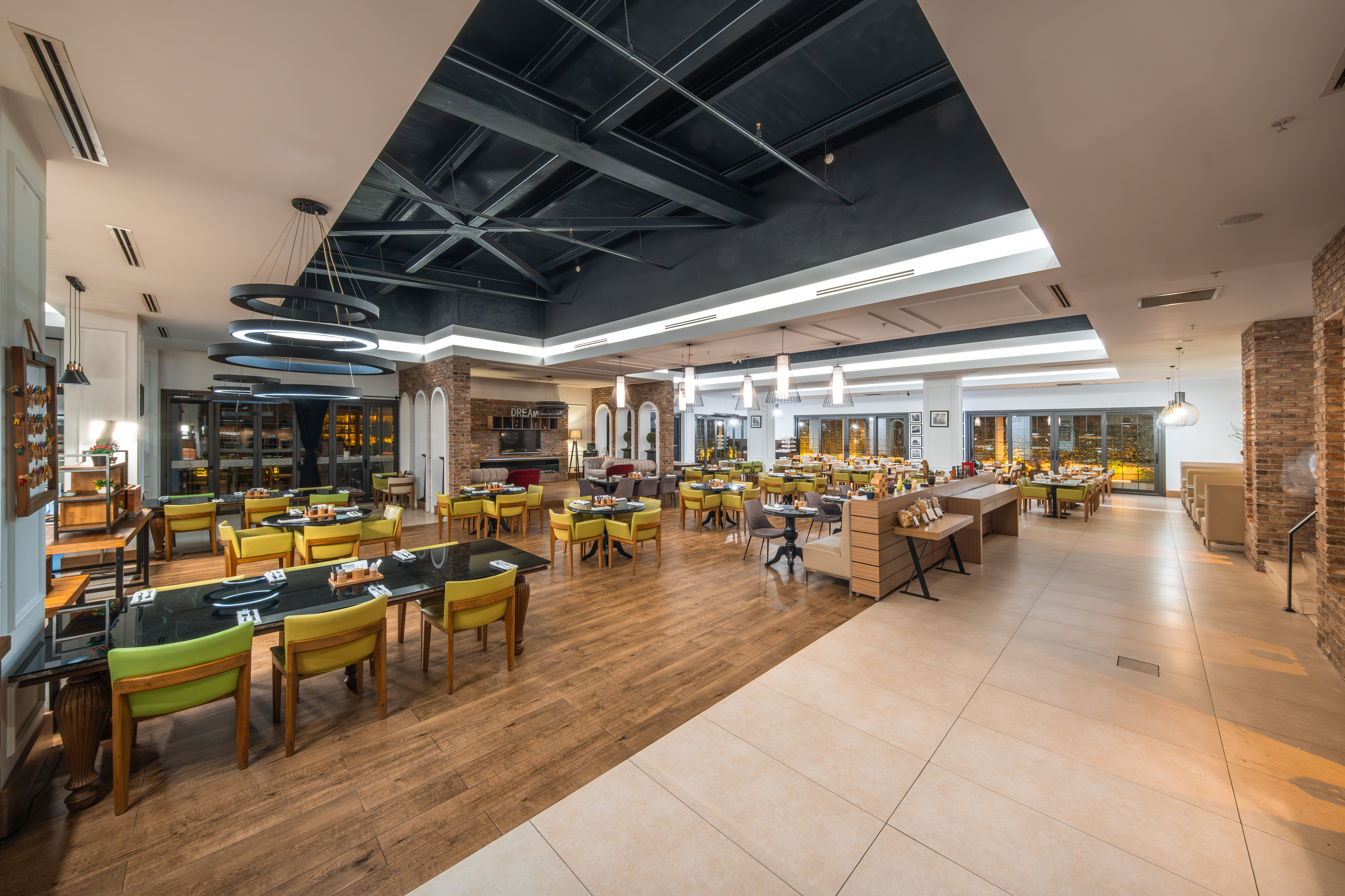 Holiday Inn Ankara - Cukurambar 23/31