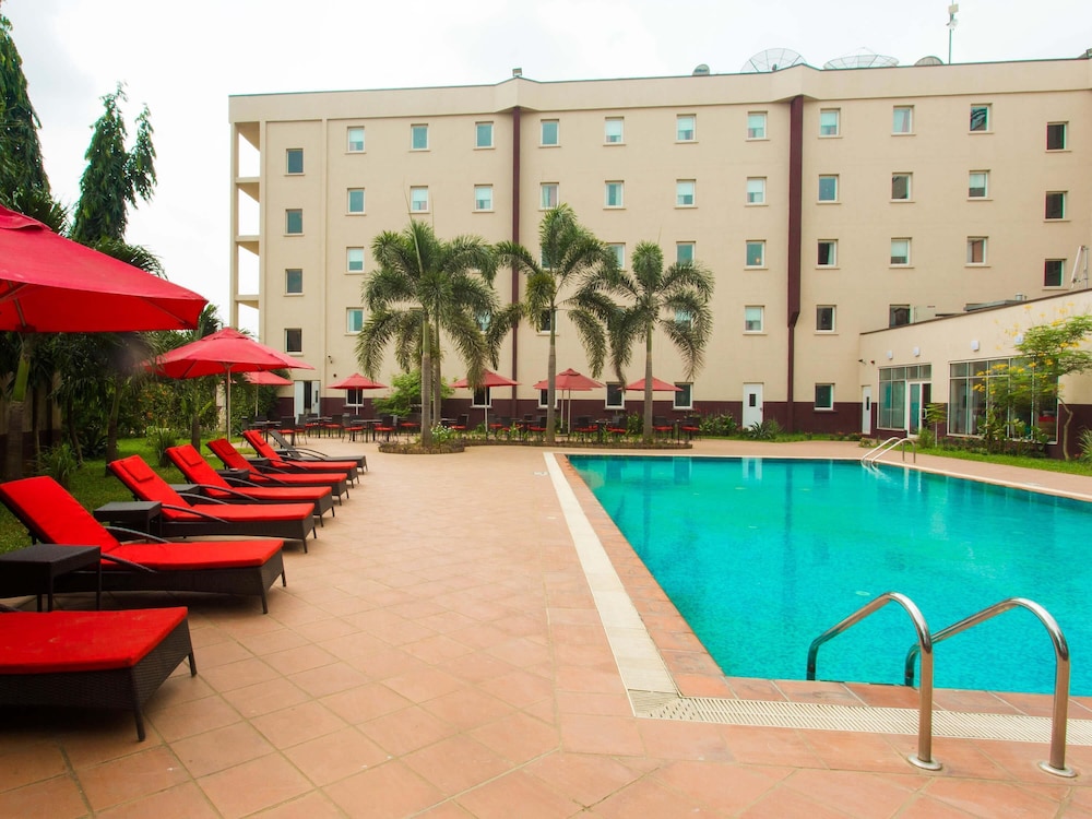 Delta Continental Hotel 64/66