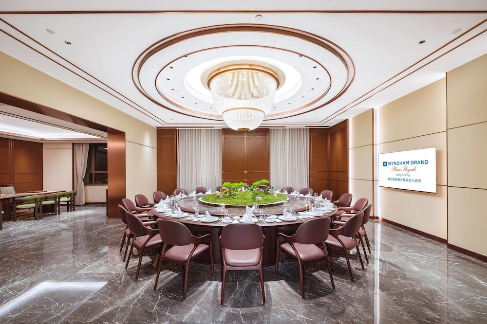 Wyndham Grand Plaza Royale Longchang 29/32
