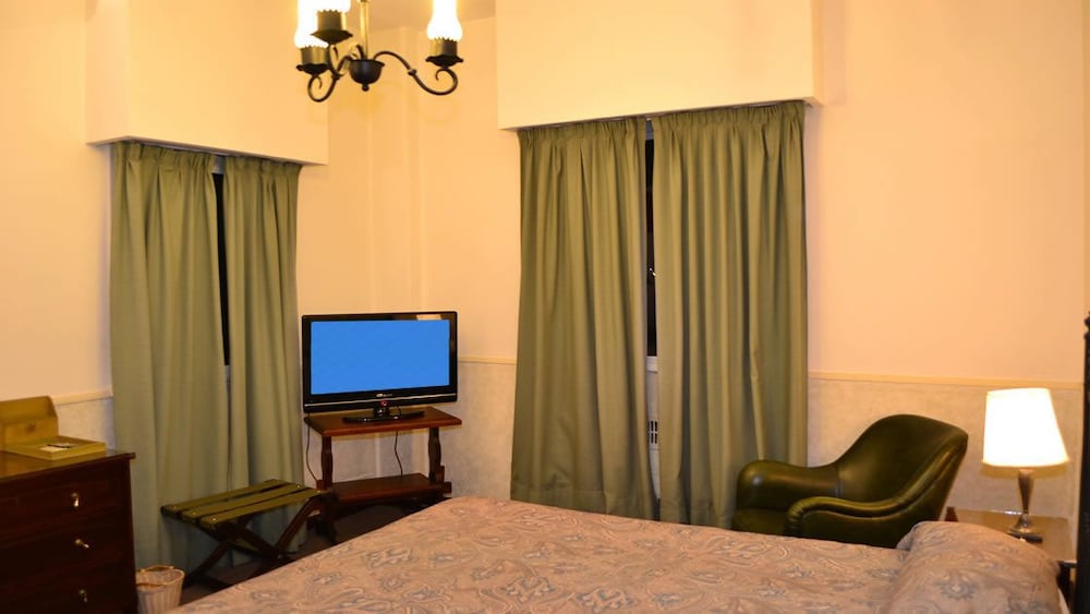 Salta Hotel 39/50