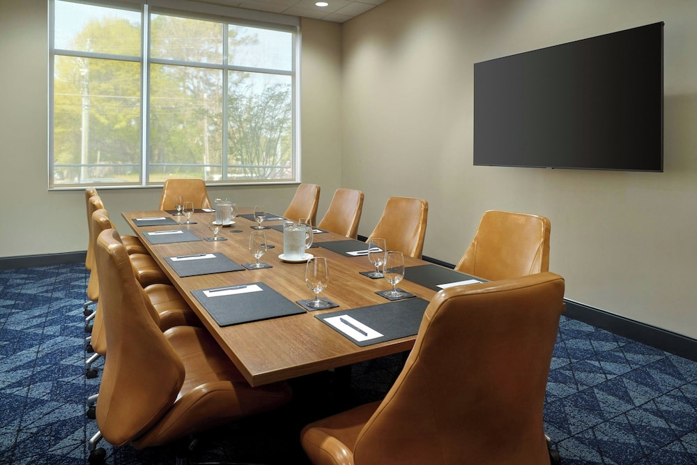 Courtyard by Marriott Atlanta Dunwoody 79/82