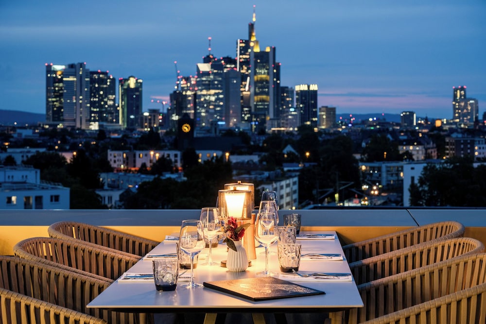 The Blasky Frankfurt 39/49