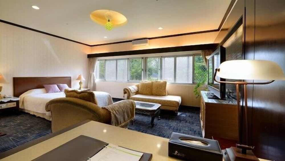 Cingjing Guest House 50/50