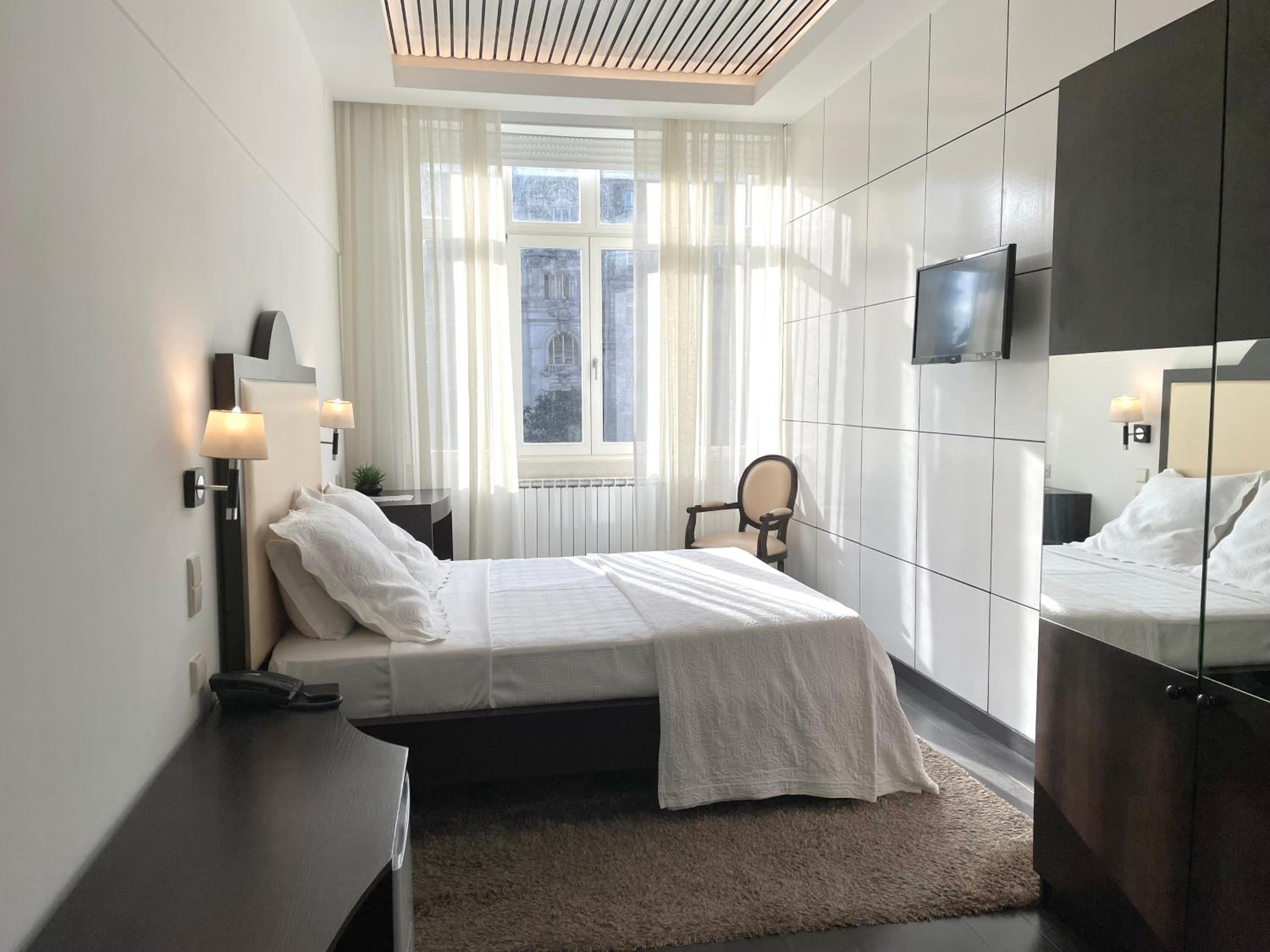 غرفة سوبيريور بسرير مزدوج بإطلالة، Universal Hotel 5/10