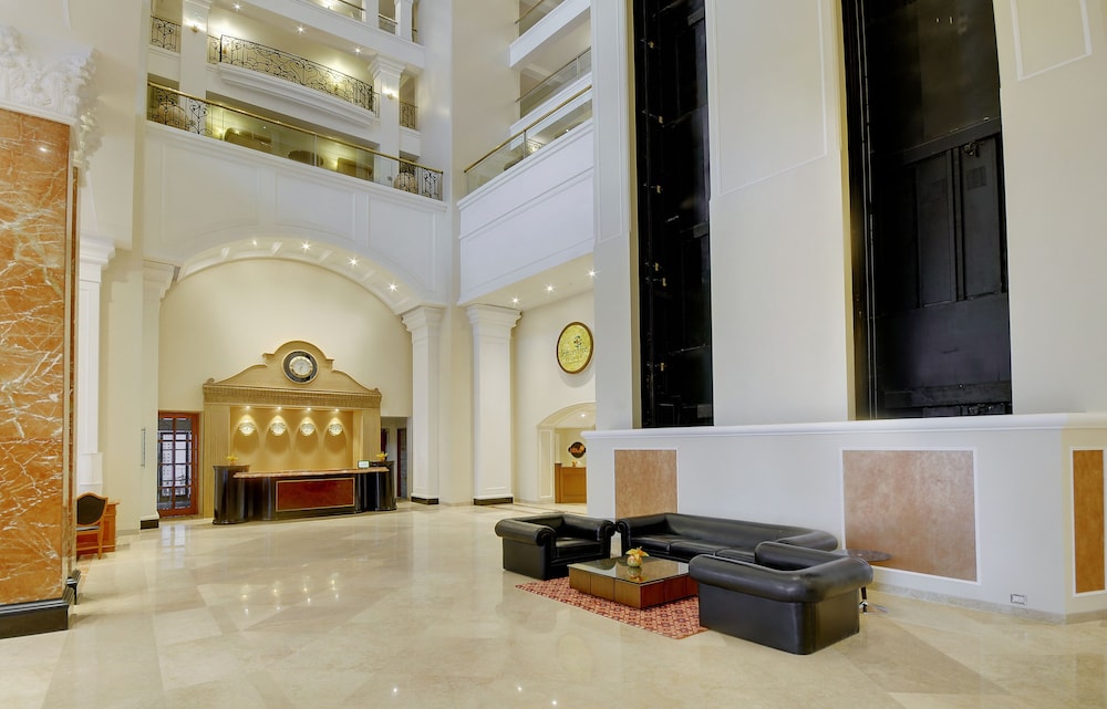 LEMON TREE PREMIER, THE ATRIUM photo5