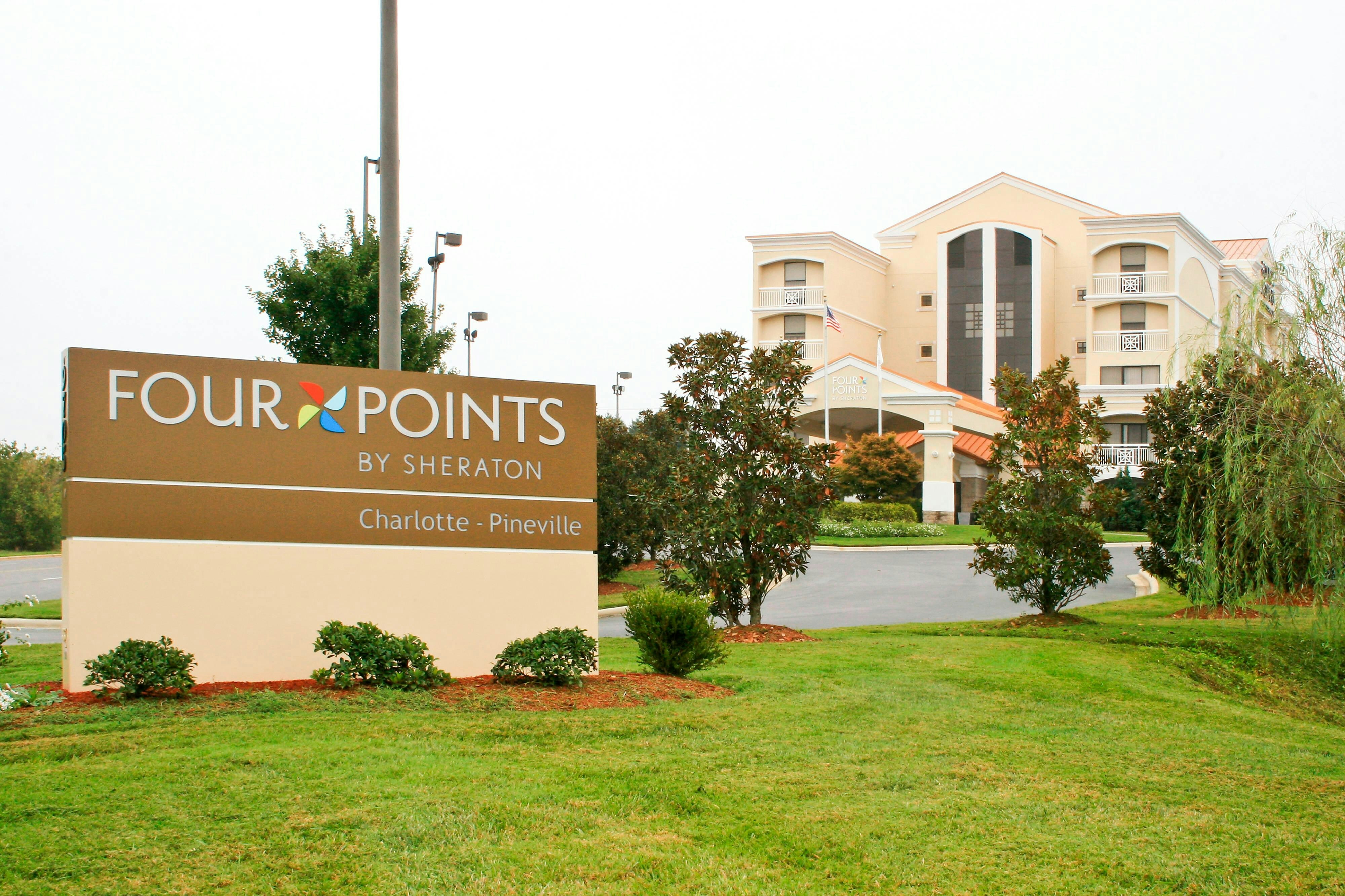 Four Points by Sheraton Charlotte - Pineville 24/24
