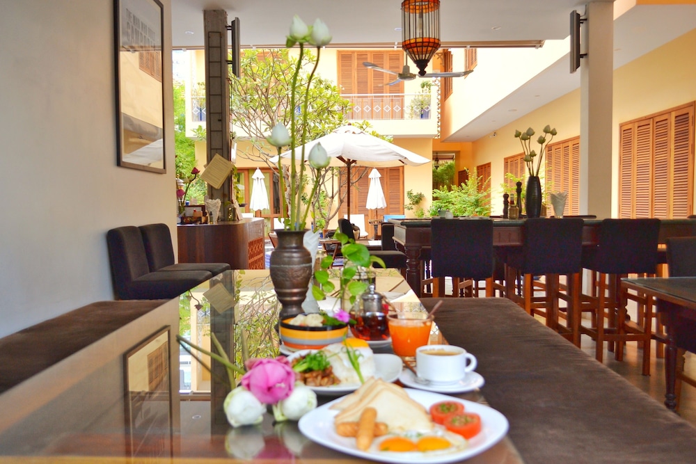 House Boutique Eco Hotel 57/69