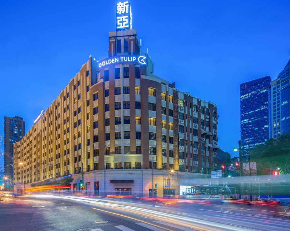 Hotel Golden Tulip Bund New Asia 3/53