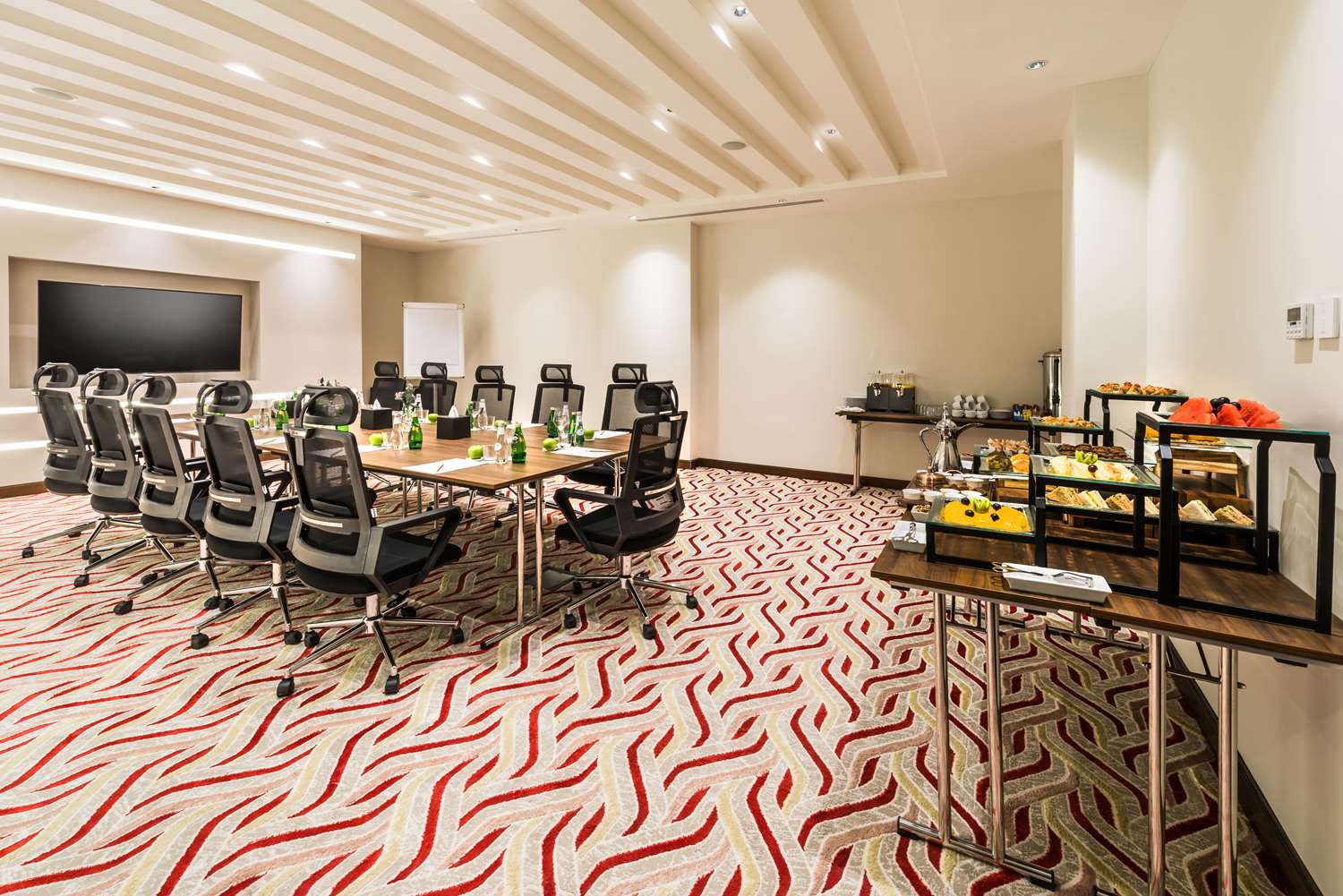 بست ويسترن بلس القريات سيتي سنتر(Best Western Plus Al Qurayyat City Center) 30/33