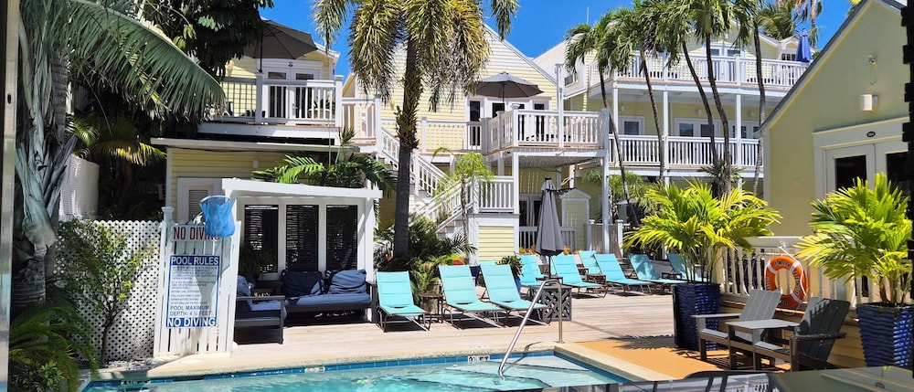 Bishop Hotel Key West 46/50
