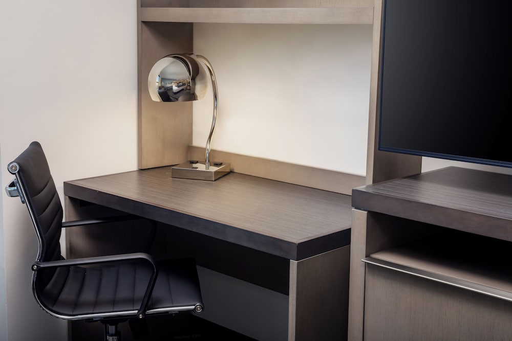 Hyatt House Royal Oak/Birmingham 36/42