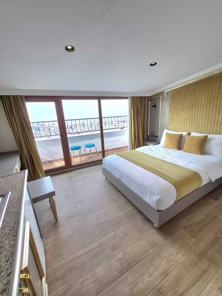 Taksim La Marino Hotel 33/50