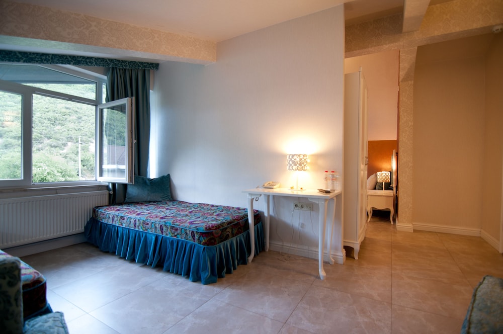 Agva Nehir Evi Otel 12/62