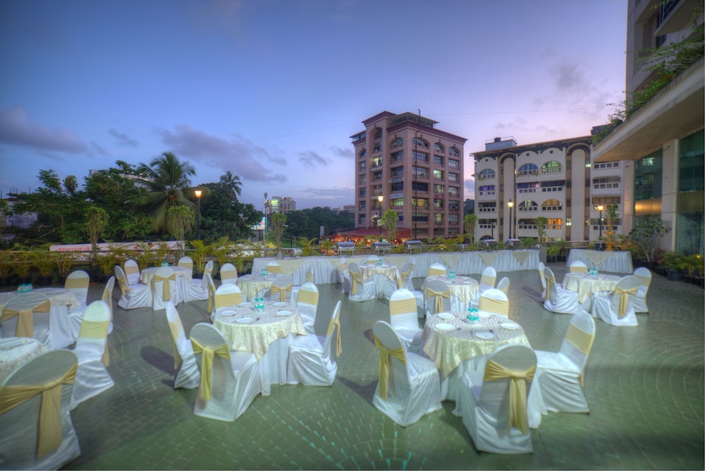 Goldfinch Hotel Mangaluru 56/60