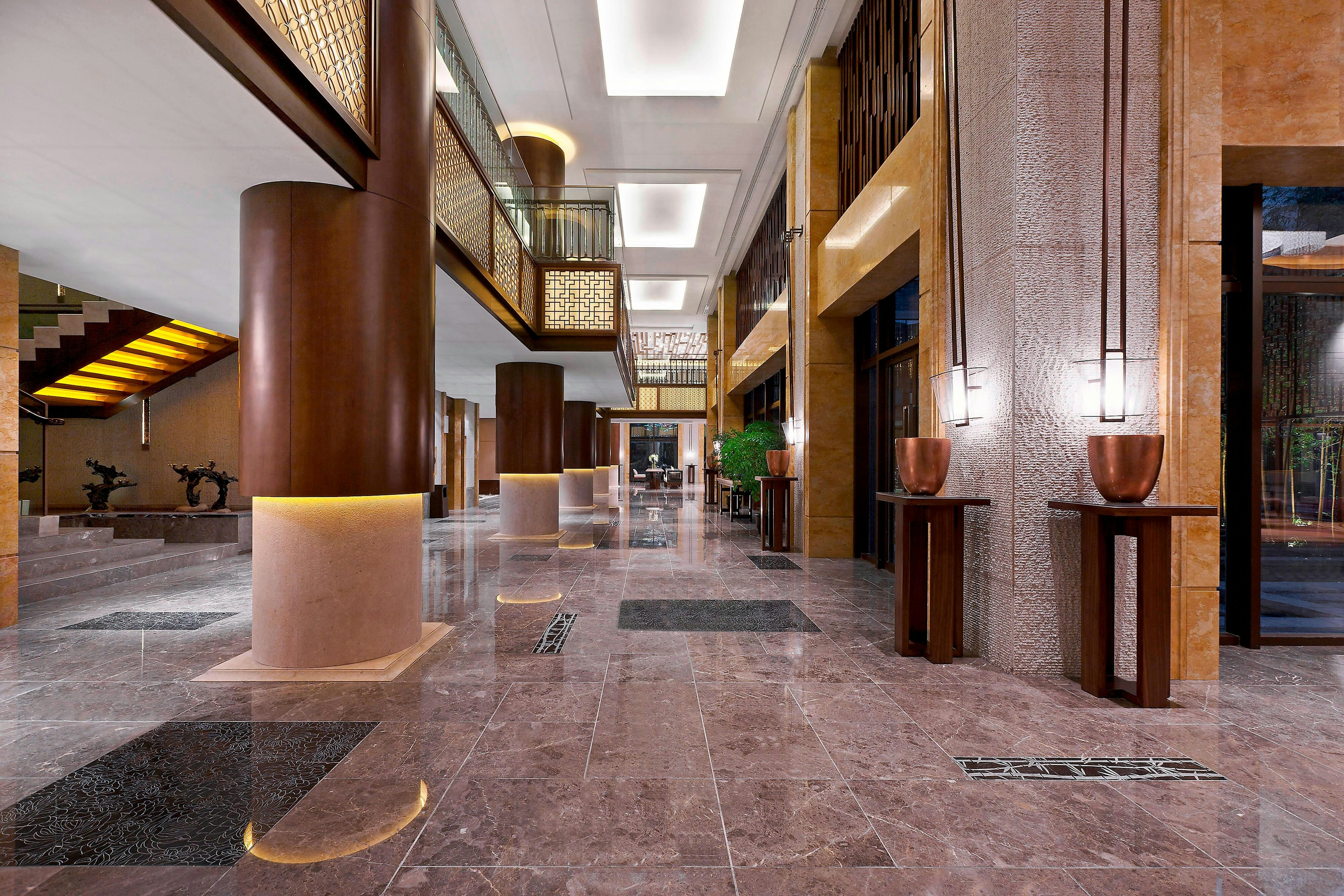 Sheraton Grand Hangzhou Wetland Park Resort 3/13