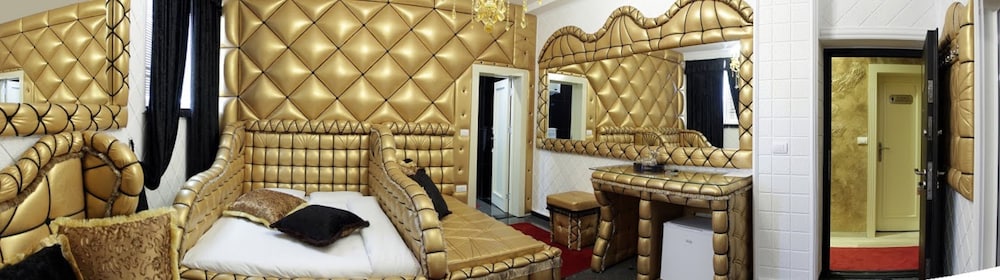 Bali Colosseum Hotel 45/50