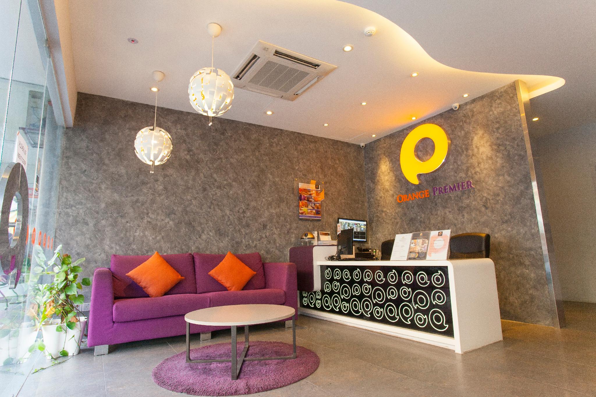 Orange Premier Hotel Taman Segar 18/40