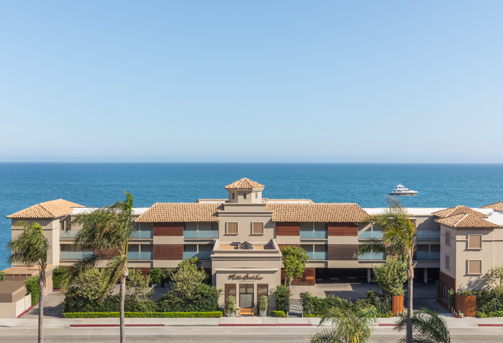 Malibu Beach Inn 41/45
