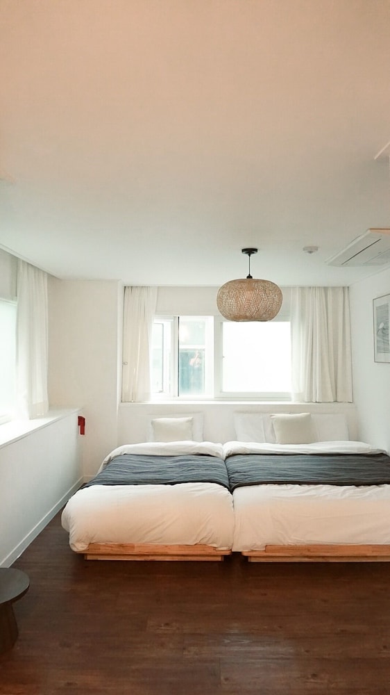 Philstay Myeongdong Central Hotel 18/53