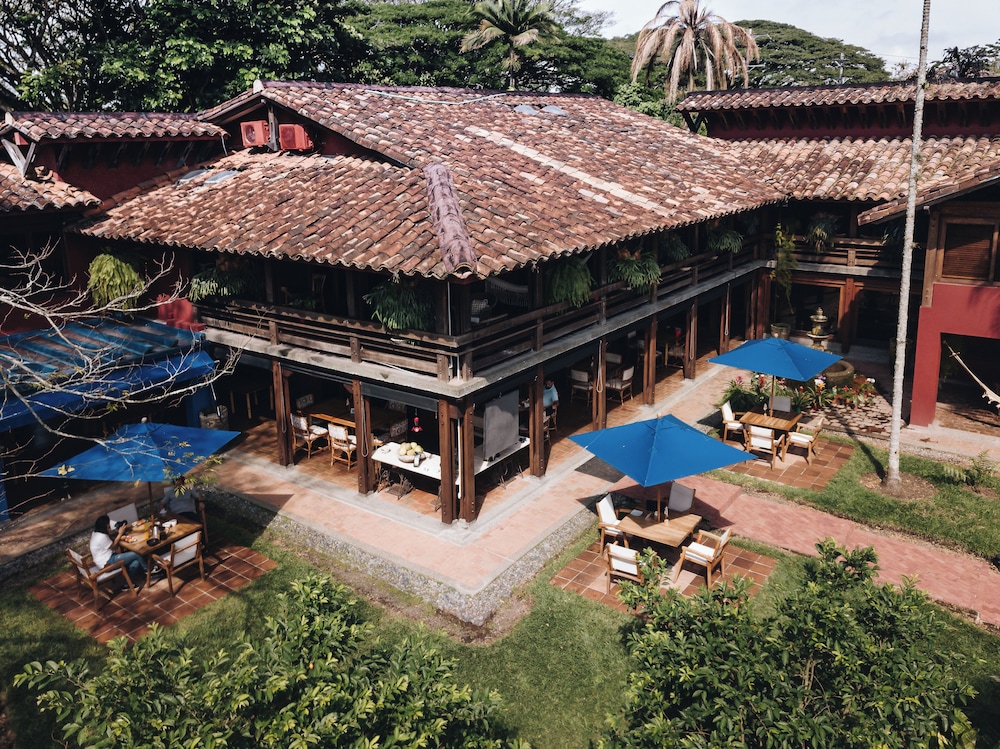 Sazagua Boutique 3/69