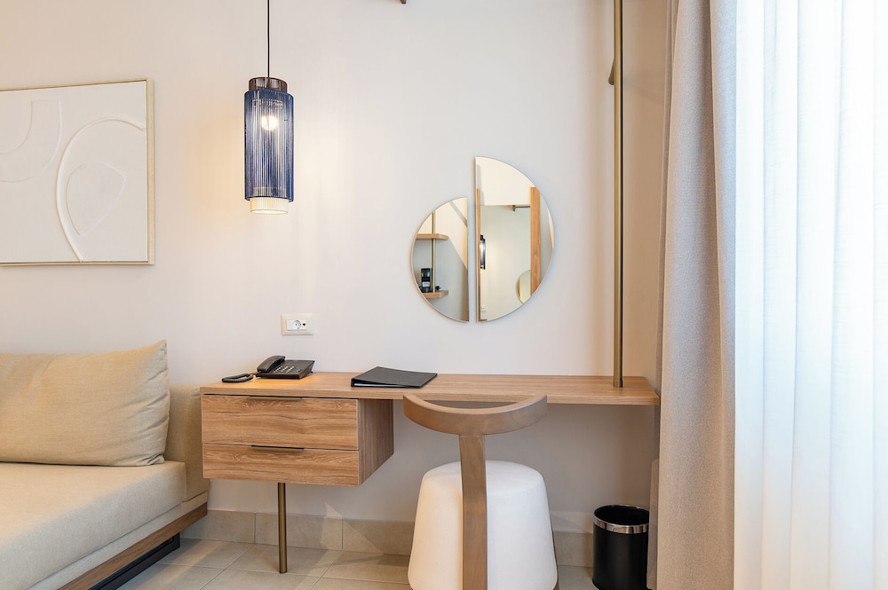 Achilleas Beach Hotel Adults Only 37/120