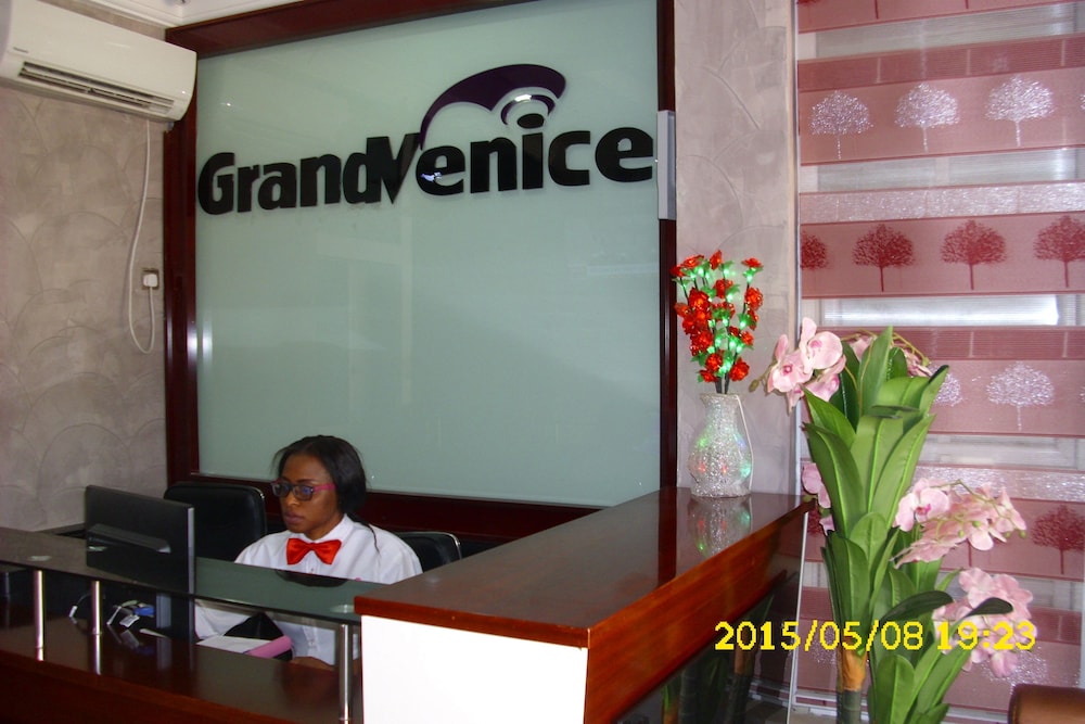 GrandVenice Transit Apartments 6/50