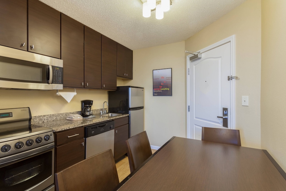 TownePlace Suites by Marriott Huntsville 25/32